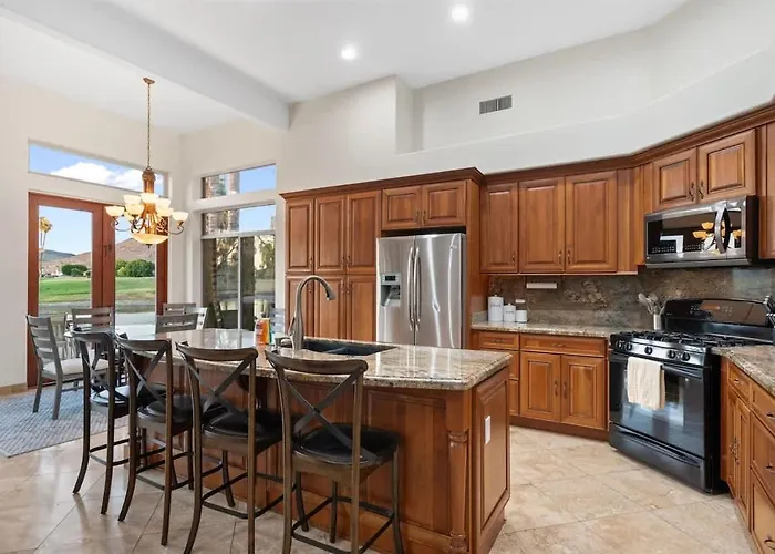 Lakeside With Private Patio Grill Golf View