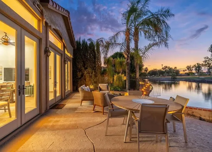 Holiday home Lakeside With Private Patio Grill Golf View